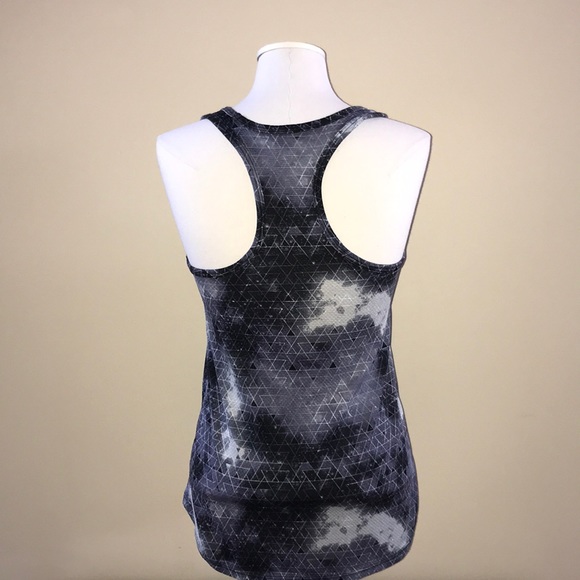 DANSKIN NOW LOOSE FIT TANK - Picture 2 of 7